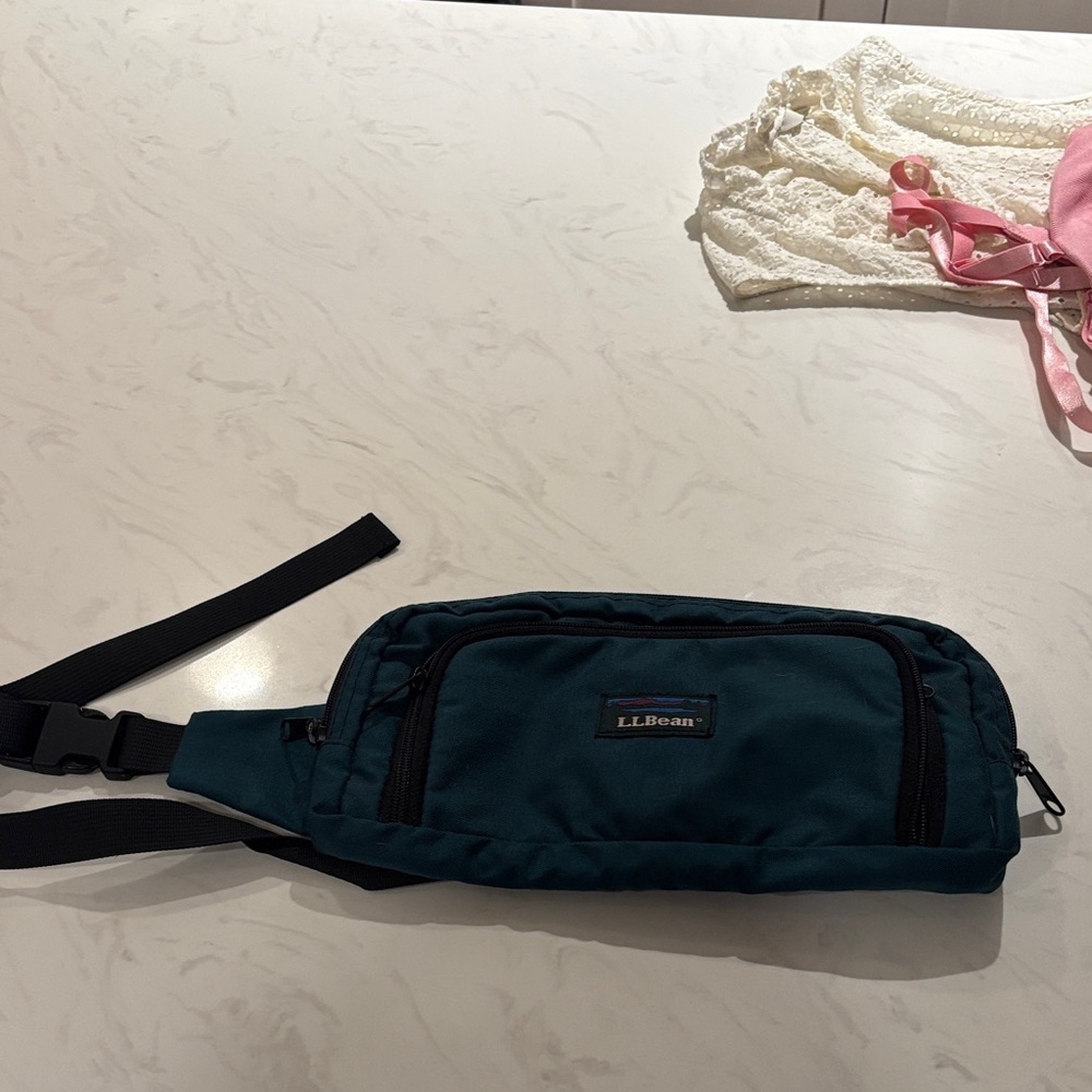 Vintage L.L. Bean Teal Belt Bag with Black Strap
